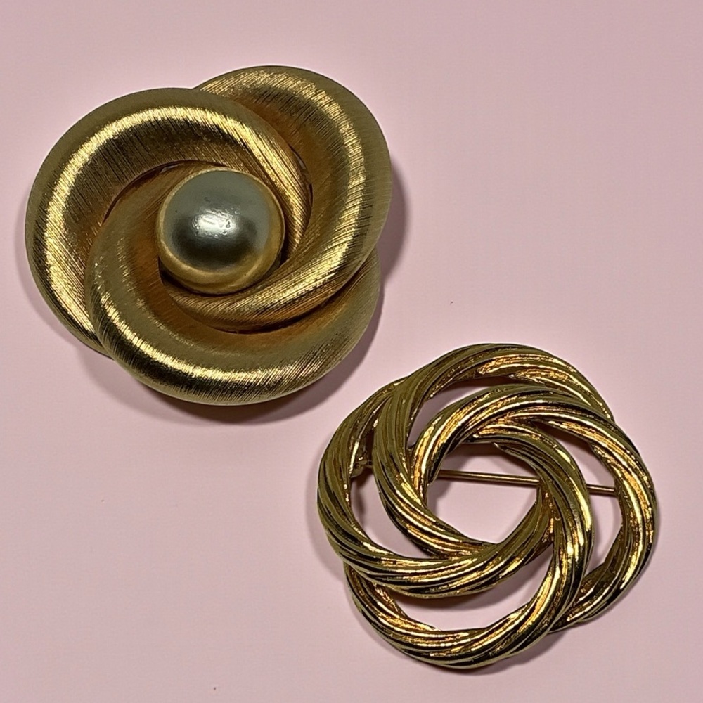 Vintage Gold Tone Brooch Lot Faux Pearl Flower & Textured Knot One Signed Monet